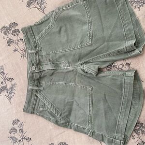 American Eagle Outfitters Sage Cargo Shorts